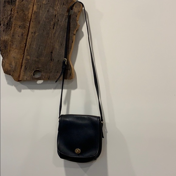 Authentic Coach Purse - Picture 1 of 4